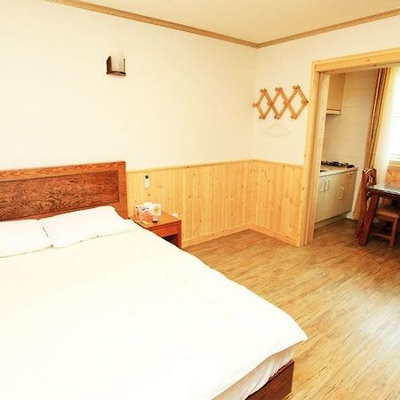 Haesung Pension Seogwipo Extérieur photo