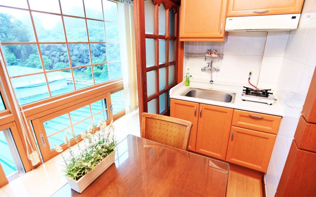 Haesung Pension Seogwipo Extérieur photo